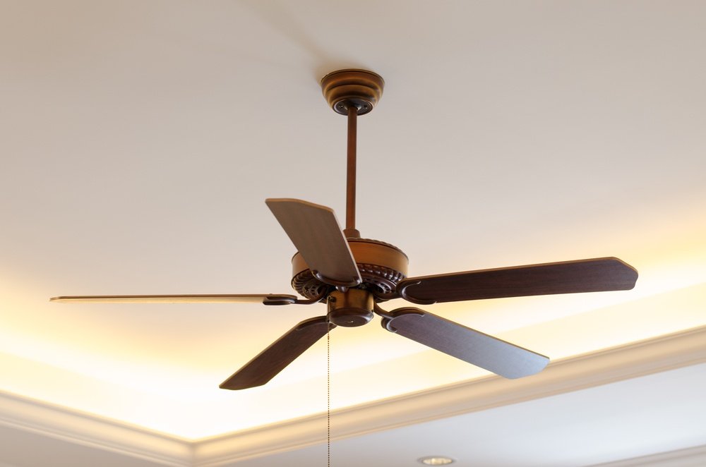 direction of ceiling fans